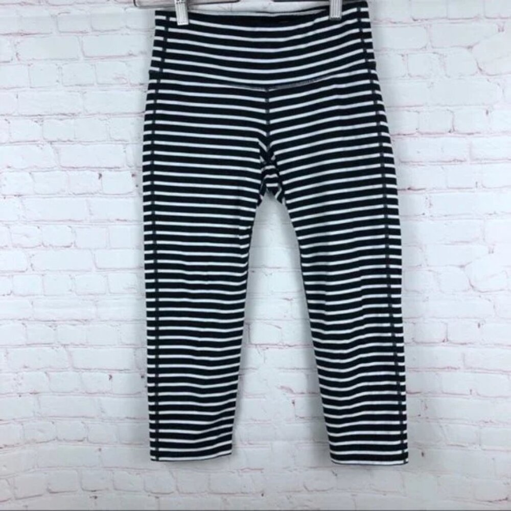 Athleta Stripes Chaturanga Capri Leggings I Small - Picture 2 of 5